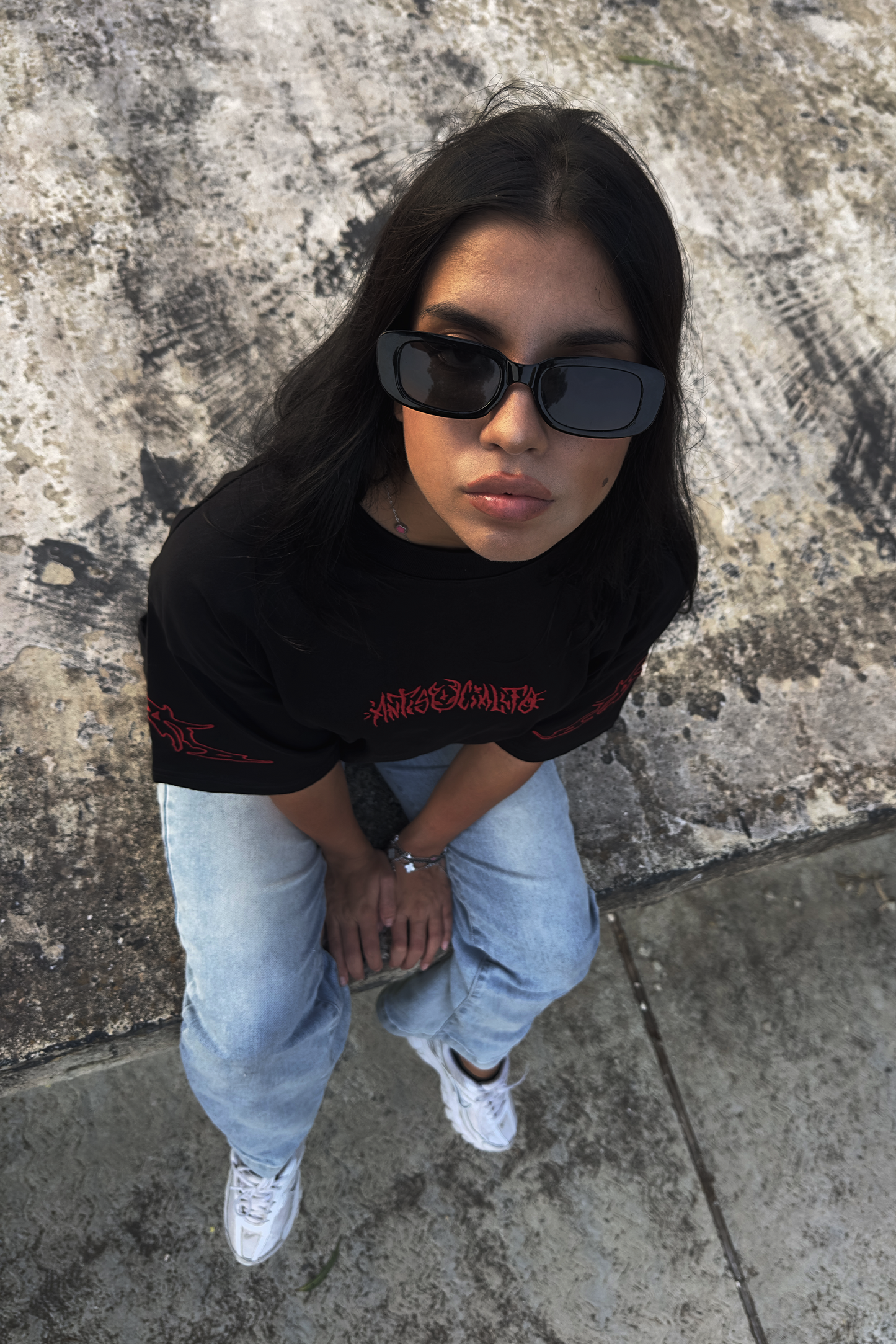 DEMON BLACK OVERSIZE TEE