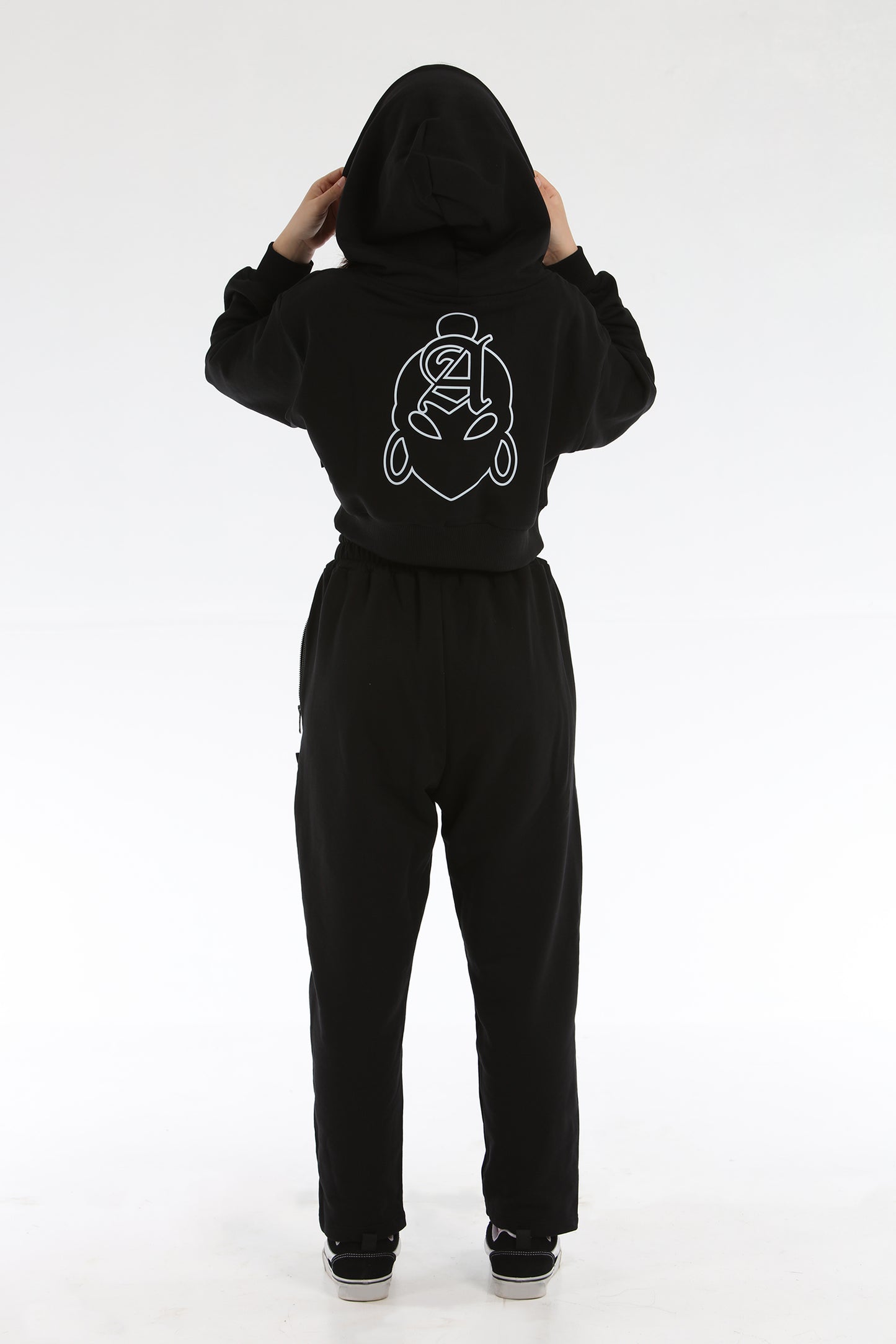 CROP HOODIE LOGO