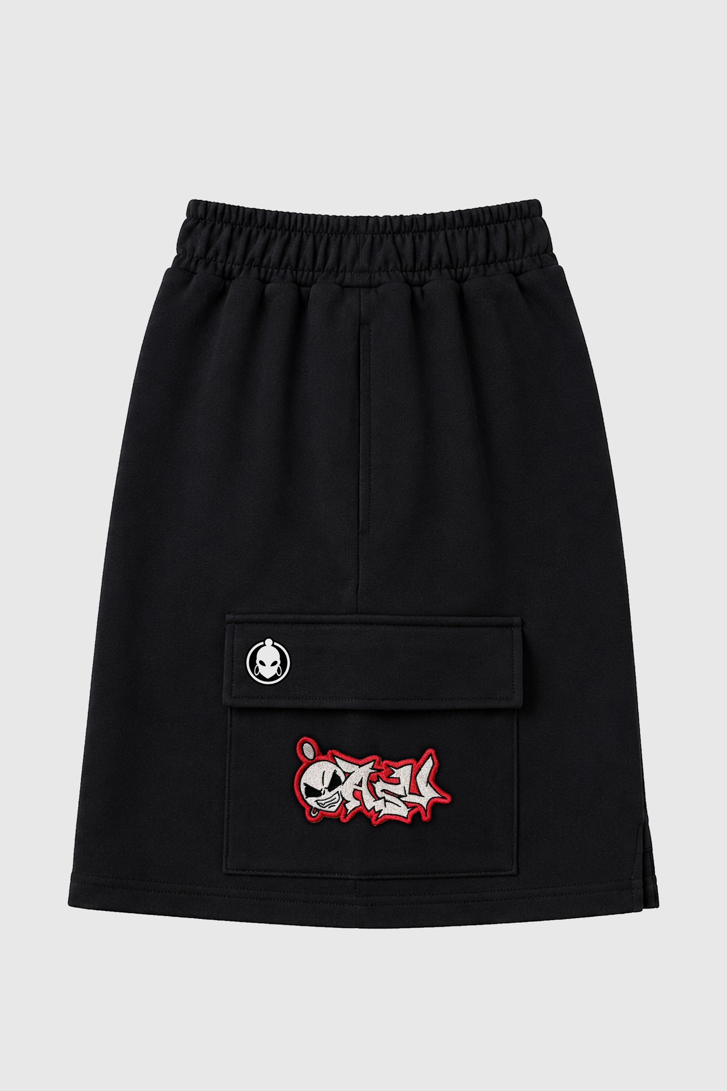CARGO SHORTS PATCH LOGO