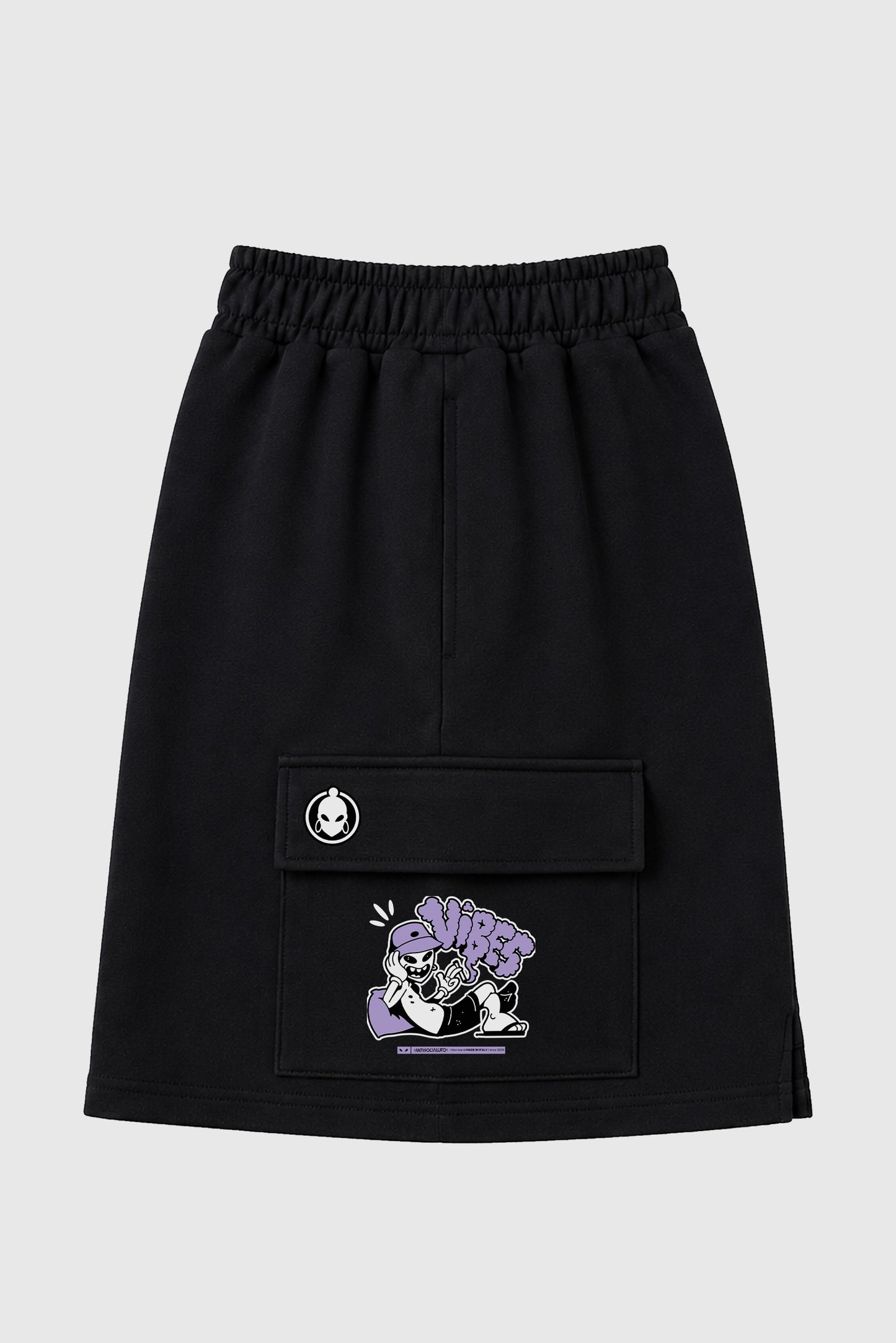 CARGO SHORTS CHILL LOGO