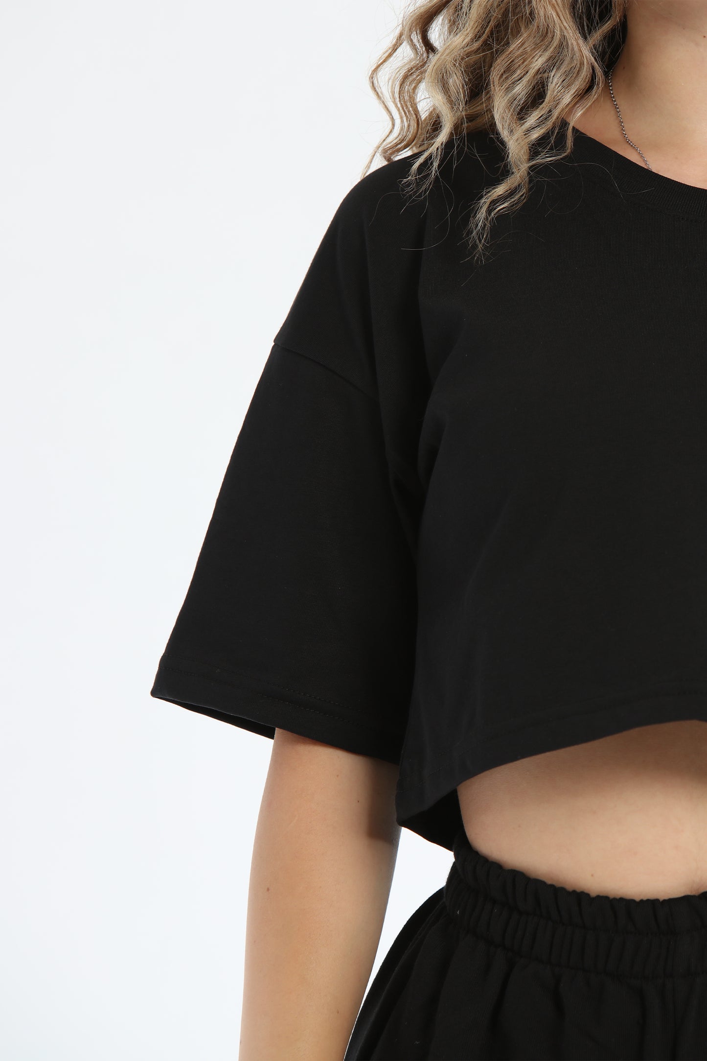 SCORPION CROP TOP NERO